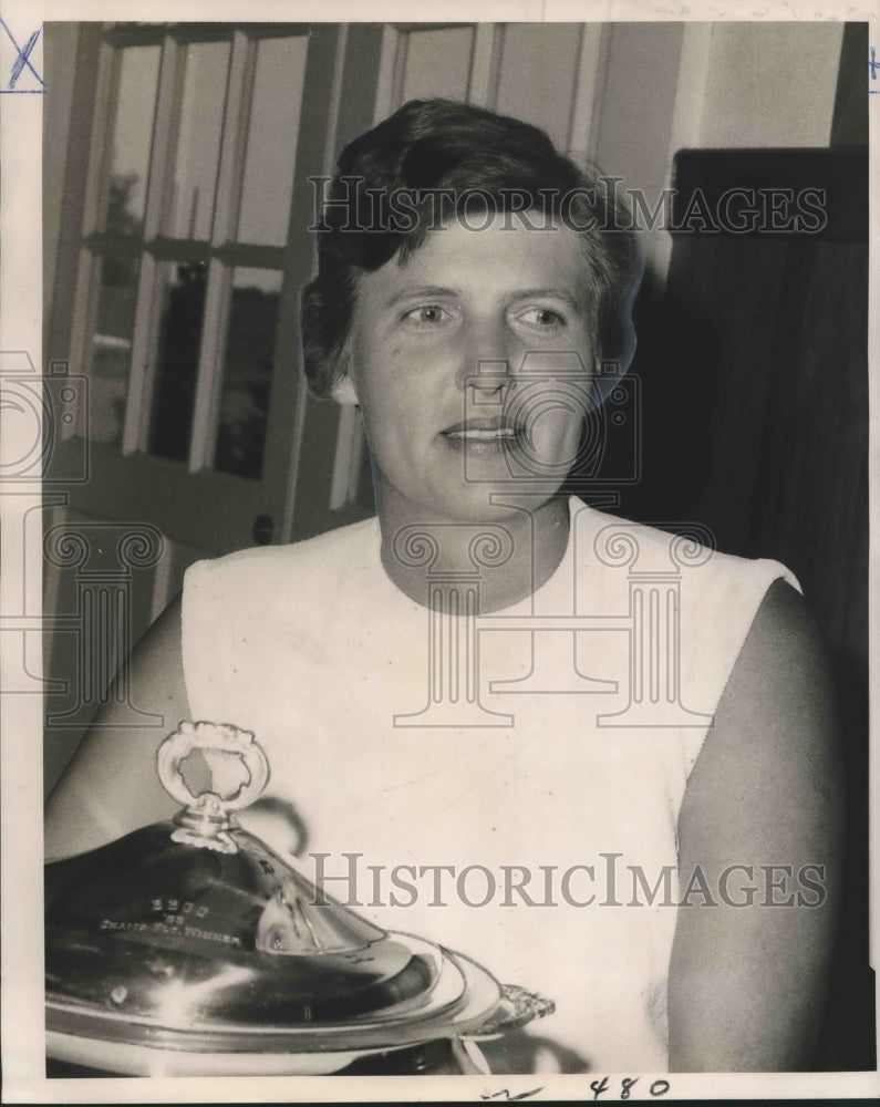 1968 Press Photo Mrs R.P. Clayton, Bayou Barriere ladies golf champion- Historic Images