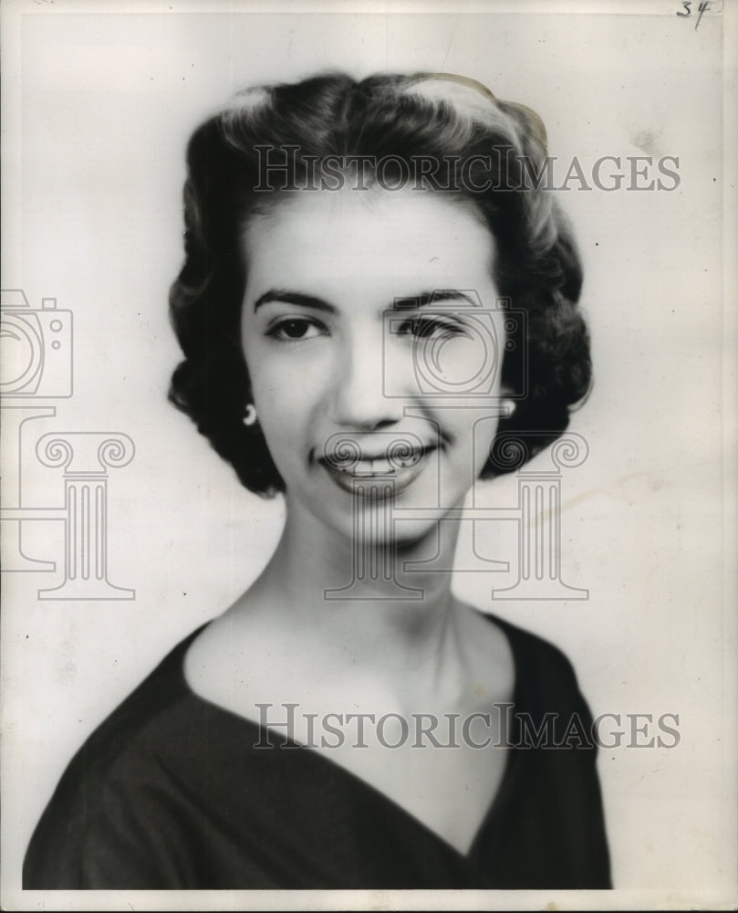 1956 Press Photo Miss Mary Cobb, Queen Prophets of Persia Ball in Metairie