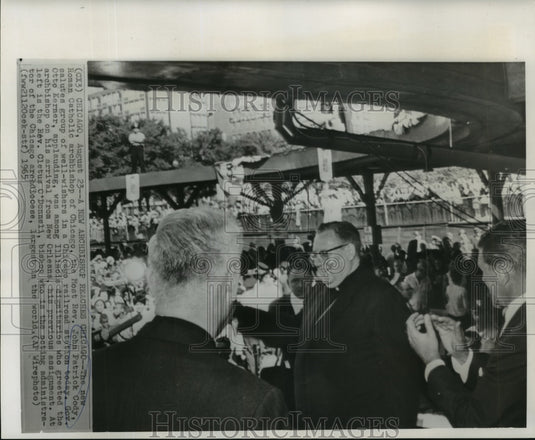 1965 Press Photo Archbishop John P. Cody Salutes Well-Wishers in Chicago- Historic Images