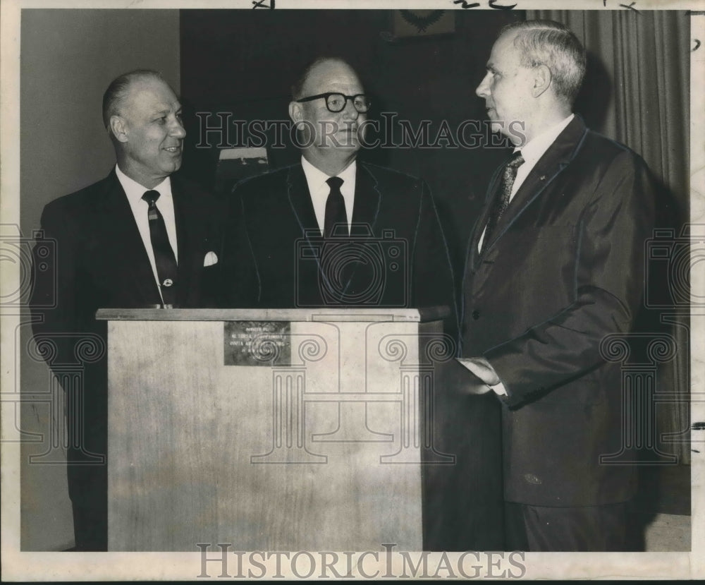 1970 Press Photo Frank G. Spiess, Horace E. Combs, with Other at Library Event- Historic Images