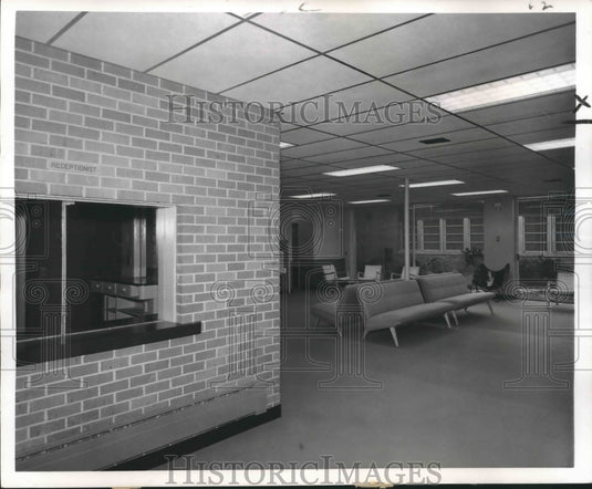 1955 Press Photo Crippled Children's Hospital Public Waiting Room, New Orleans