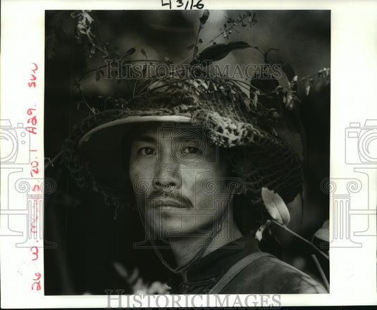 1985 Press Photo Actors dressed for "Flashbacks to Vietnam" filmed in City Park- Historic Images
