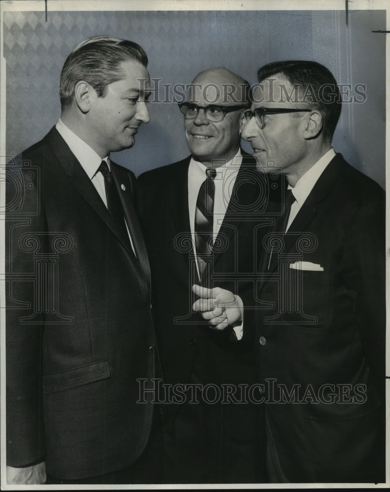 1966 Press Photo Dr. Allen Copping with Dr. Henry Tanner &amp; Dr. Robert Gottsegen- Historic Images