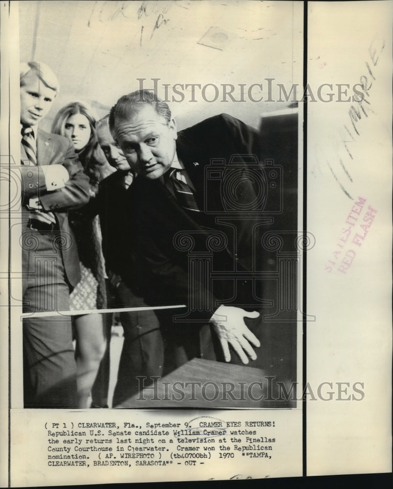 1970 Press Photo Republican U.S. Senate Candidate William Cramer watches returns- Historic Images