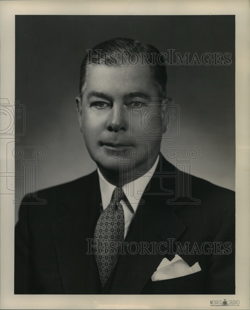 1948 Press Photo Julien H. Collins of Julien Collins &amp; Company in Chicago- Historic Images