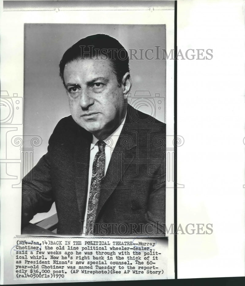 Load image into Gallery viewer, 1970 Press Photo Murray Chotiner, President Nixon's special counsel - noa70430
