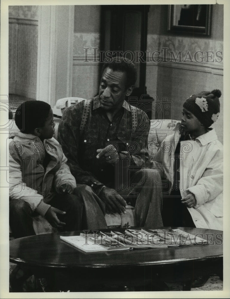 1986 Press Photo Bill Cosby and Others in "The Cosby Show"- Historic Images