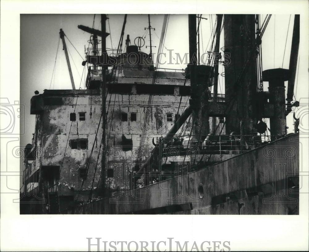 1979 Press Photo Peruvian Freighter, Inla Tupau Yupanqui after collision