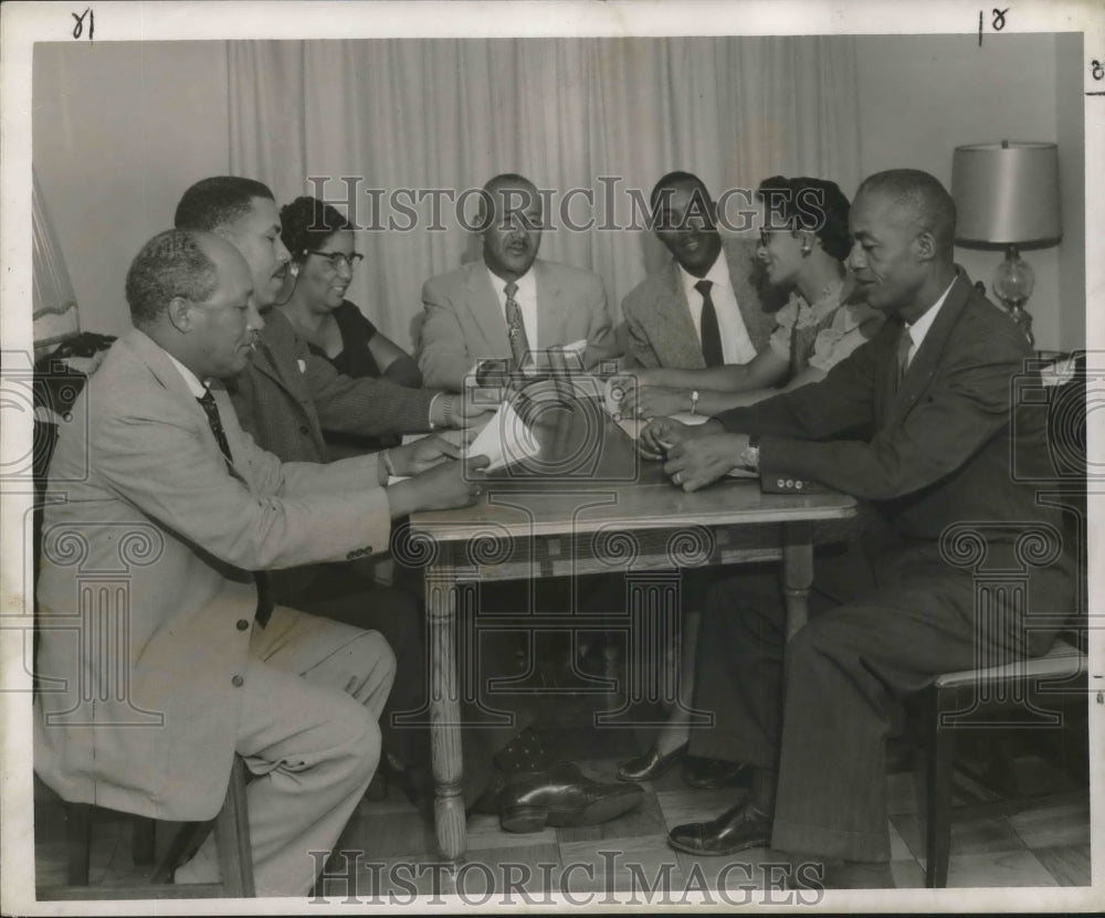 1957 Press Photo Improvement Association Directors&#39; meeting- Historic Images