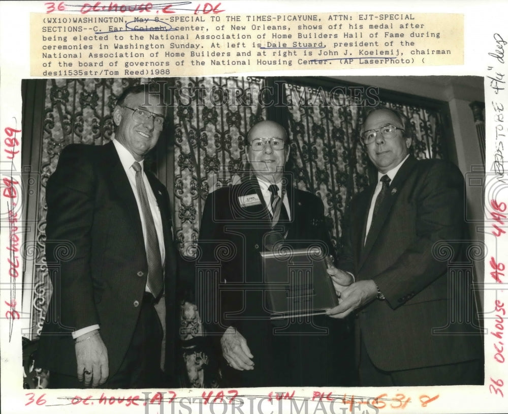 1988 Press Photo Earl Colomb, National Association of Home Builders Hall of Fame- Historic Images