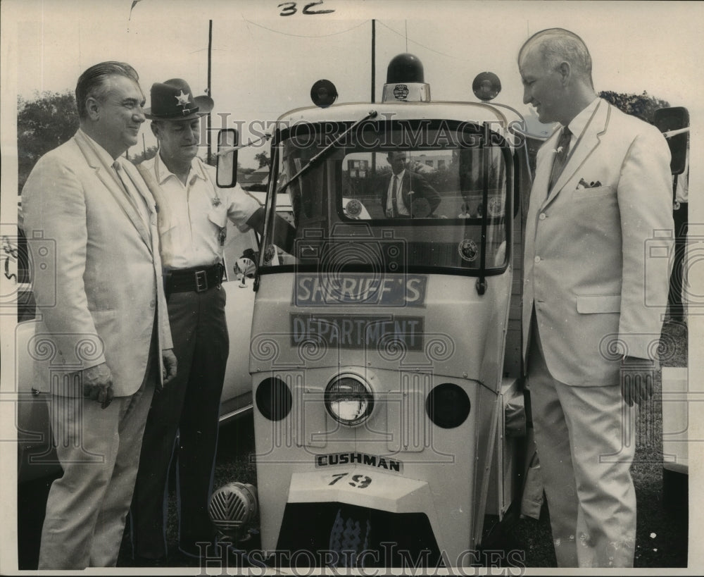 1968 Press Photo Scooter Patrol at the annual inspection in Jefferson Playground
