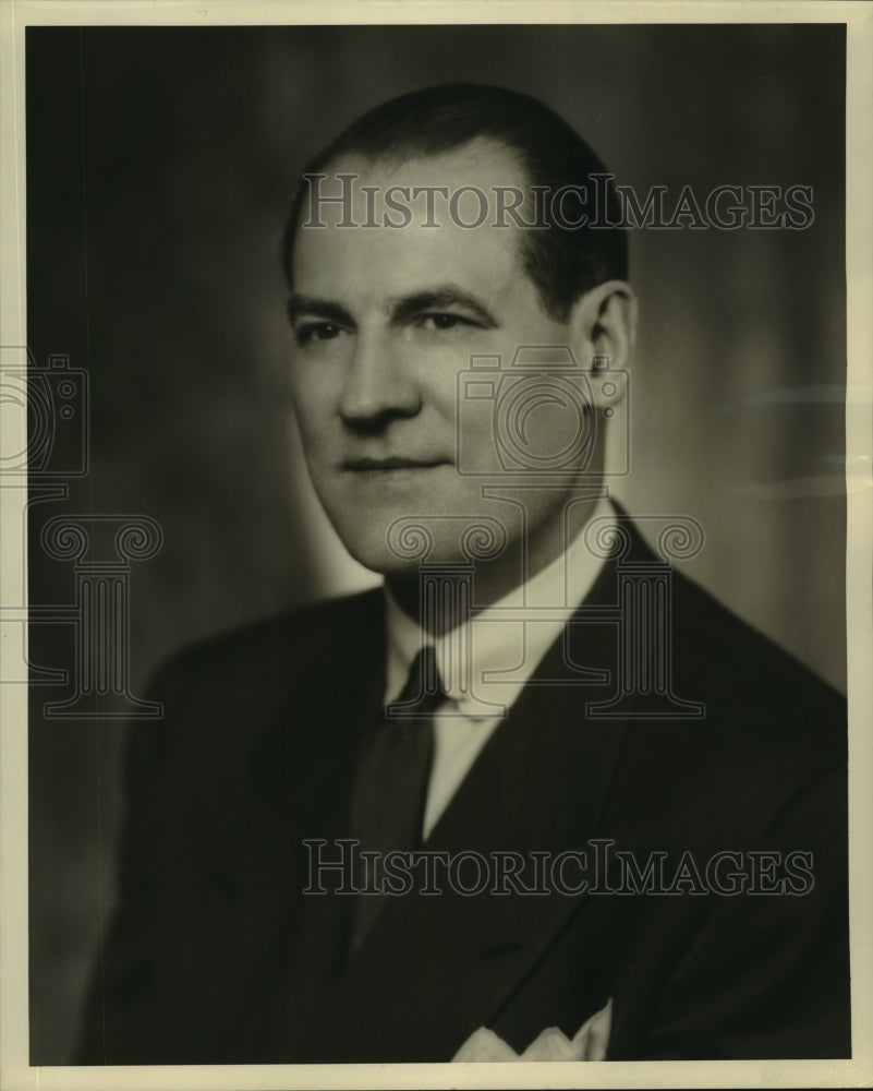  Press Photo J. Gordon Dakins, National Retail Dry Good Association Executive- Historic Images