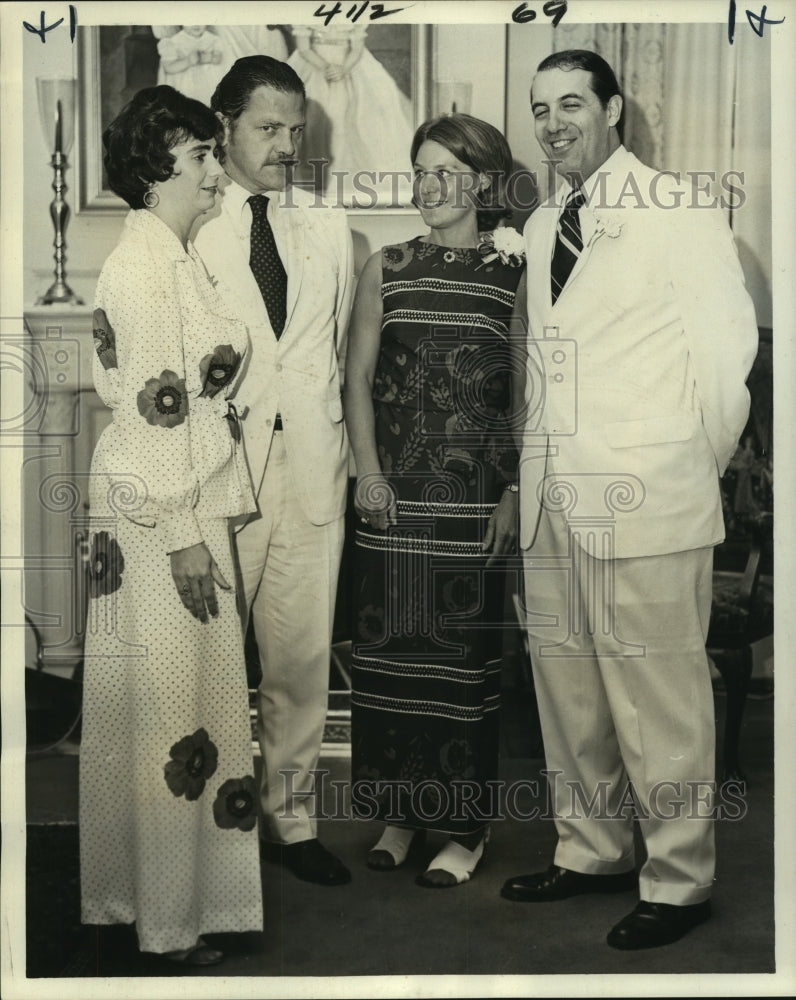 Load image into Gallery viewer, 1974 Press Photo President and Mrs. J. Parker Saussy, Dr. &amp; Mrs Oliver Dabezies
