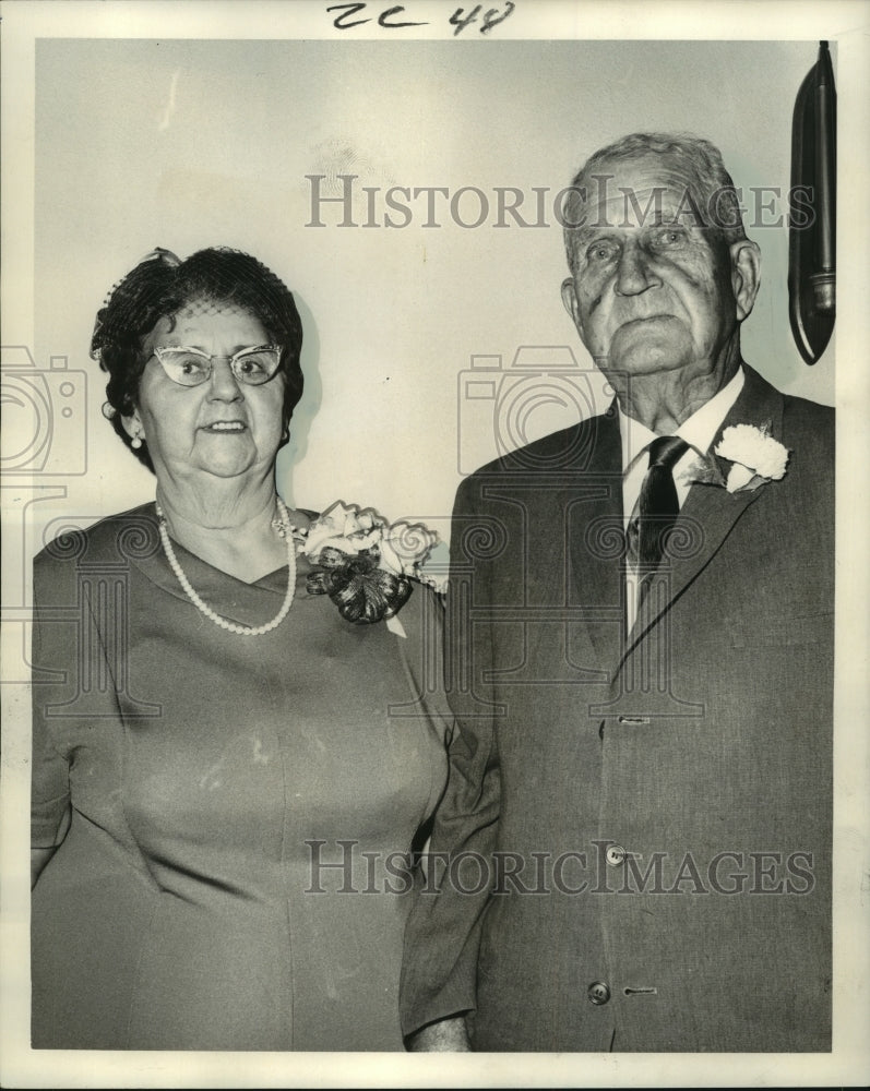 Load image into Gallery viewer, 1967 Press Photo Mr. and Mrs. Lewis P. Courvillion at Golden Wedding Anniversary
