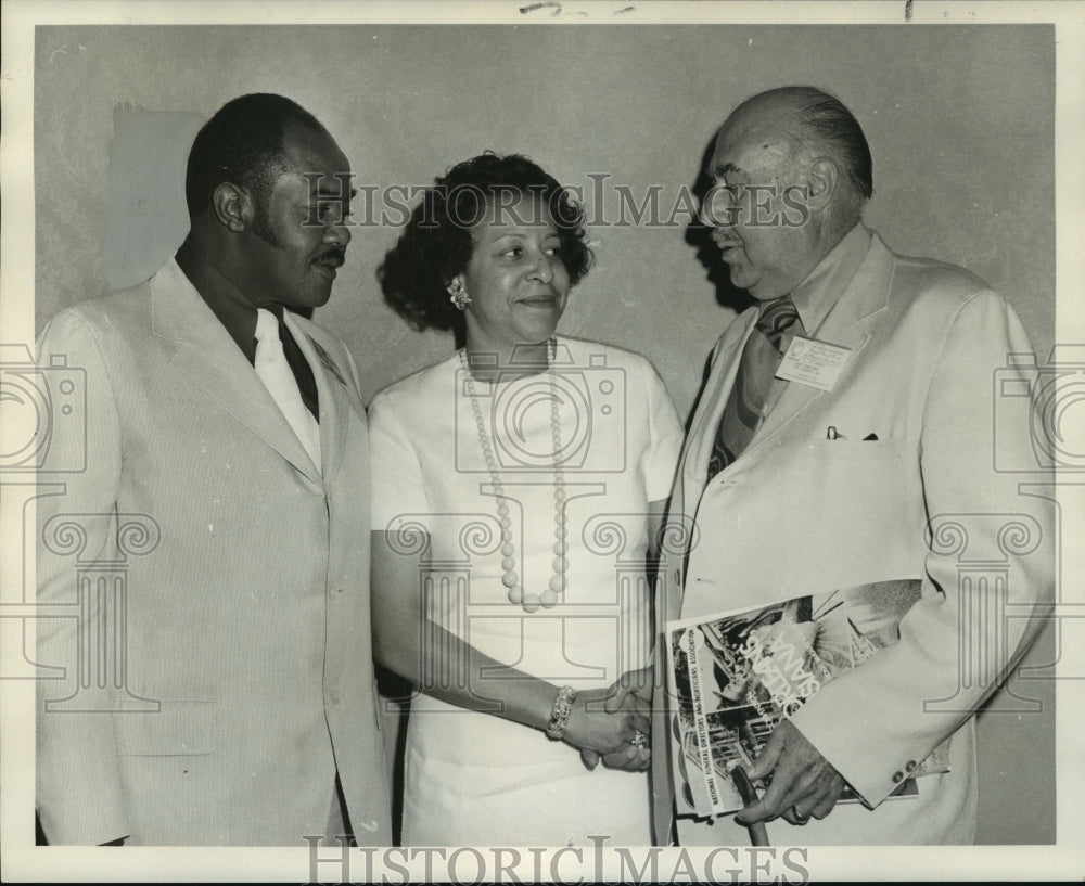 1972 Press Photo Fneral Directors Catherine A. Payne, C.L. Dennis, Hall Davis- Historic Images