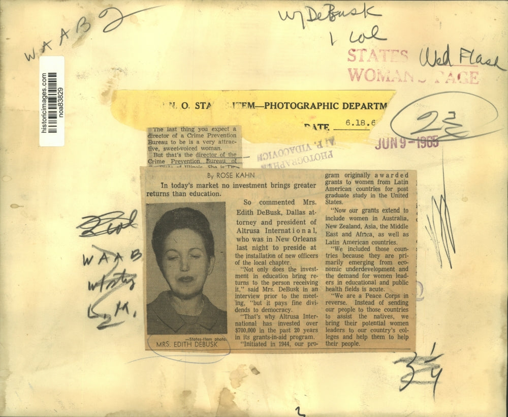 1965 Press Photo Mrs. Edith DeBusk with Others of Altrusa International