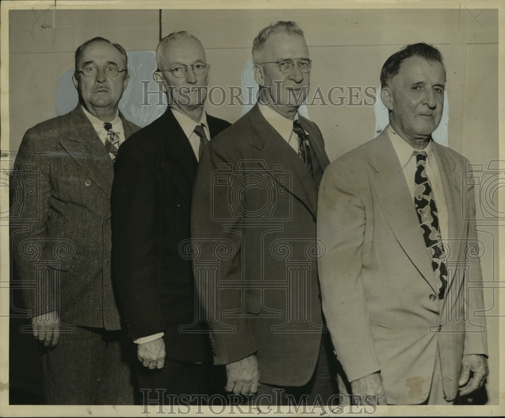  Press Photo Leslie H. Zimmerman, Claude C. Debrueys and Others at Reunion Event- Historic Images