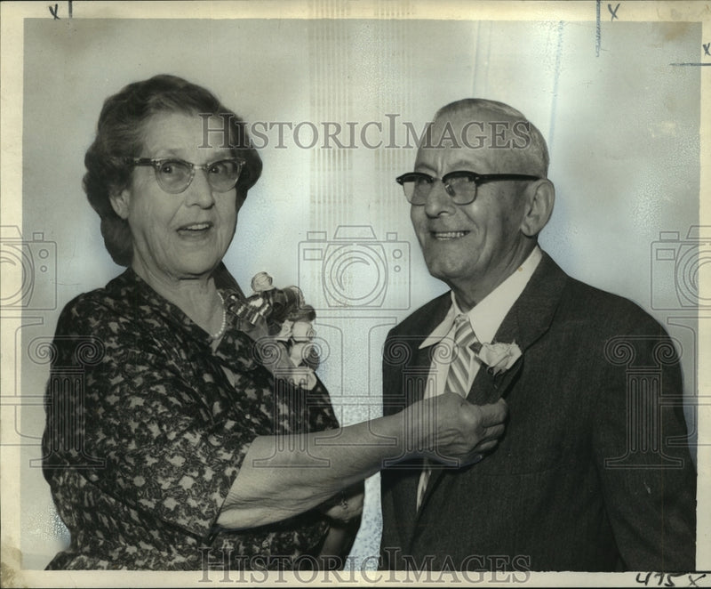 Load image into Gallery viewer, 1963 Press Photo Mr. and Mrs. Paul F. Dastugue Sr. at 50th Wedding Anniversary
