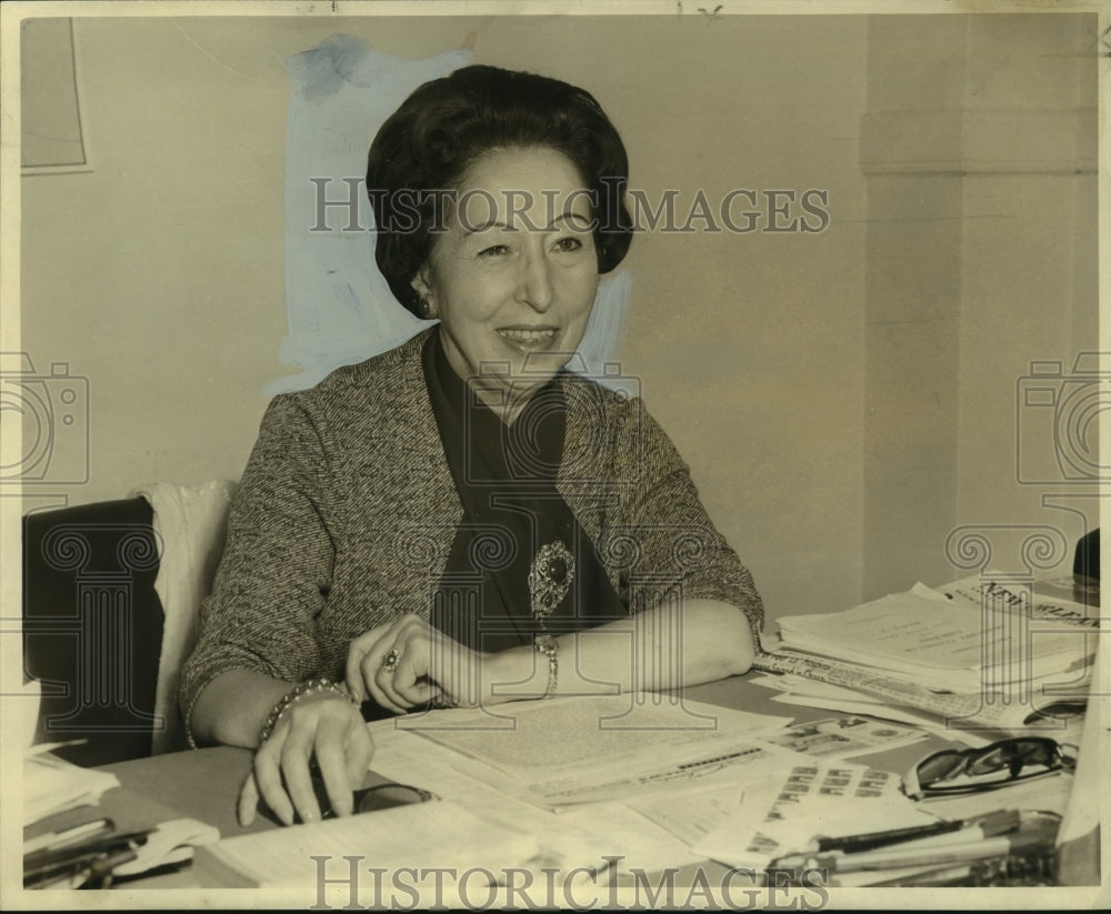 1964 Press Photo Mercedes Ponchier de Valdivia, consul-general from Chile- Historic Images