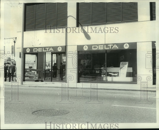 1974 Press Photo Delta Airlines' new office at 237 O'Keefe Avenue - noa86728