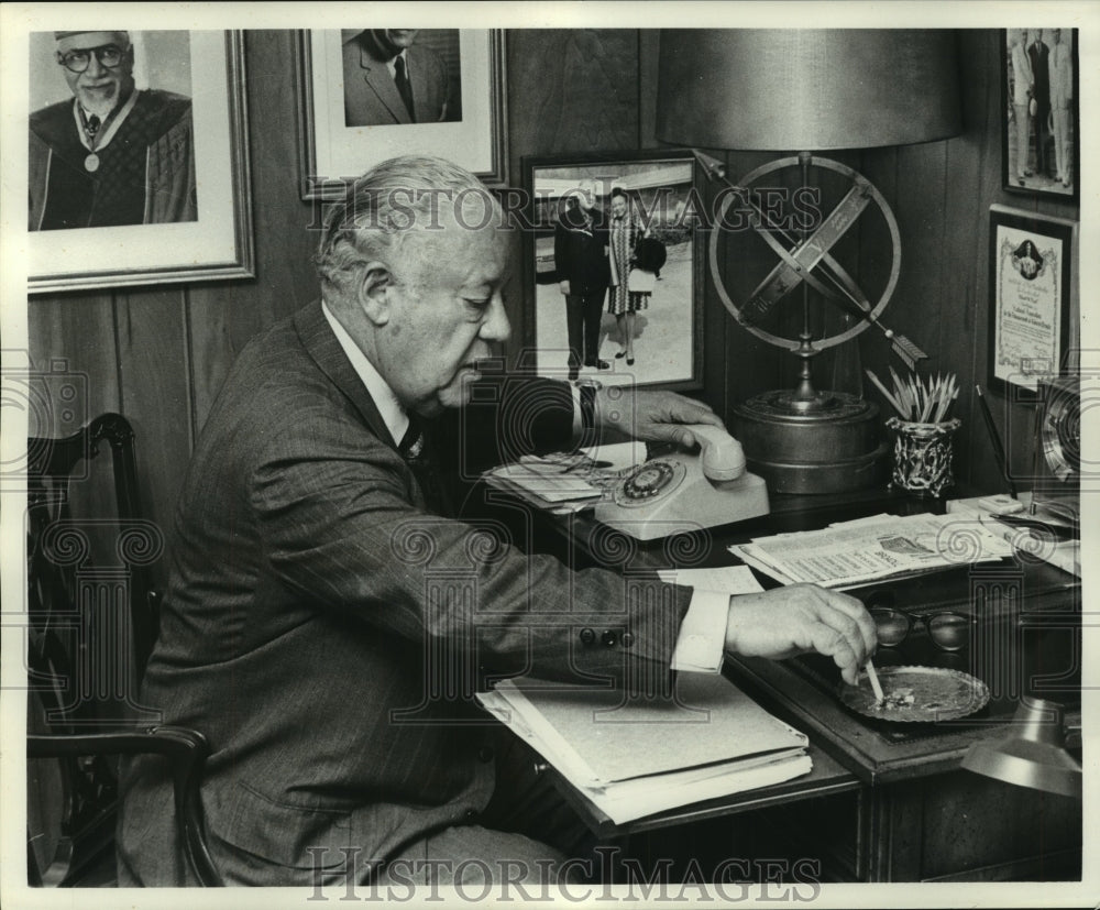 1974 Press Photo Dr. Albert Dent Working at Desk- Historic Images