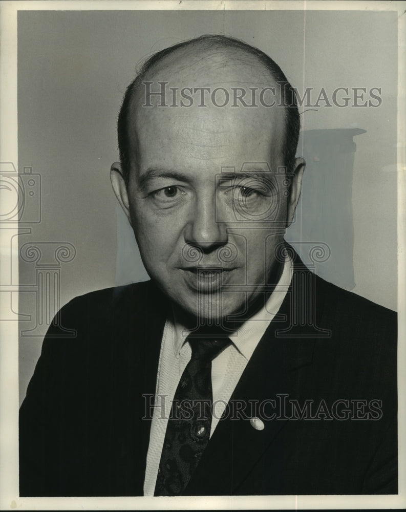 1962 Press Photo Henry J. Dempsey, of Bureau of International Business Operation