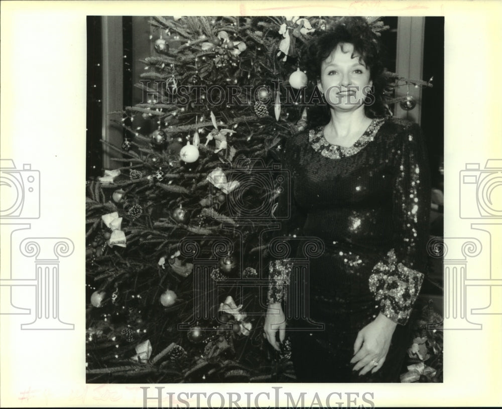 1991 Press Photo Louana Dematteo at Metarie X-Mas Party- Historic Images