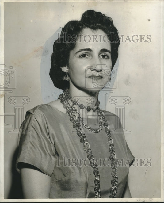1958 Press Photo Mrs. R.H. Derwostys - noa88139- Historic Images