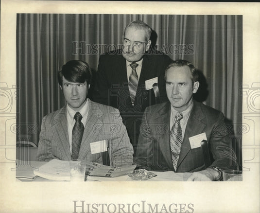 1971 Press Photo Michael S. Doyle, Harold S. Dey, John E. North - noa88562