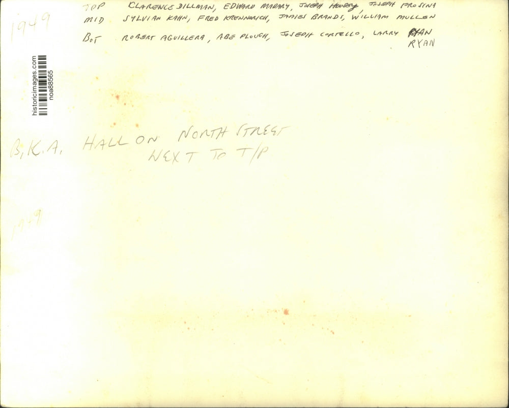 1949 Press Photo Group Poses Holding Drink Bottles - noa88565