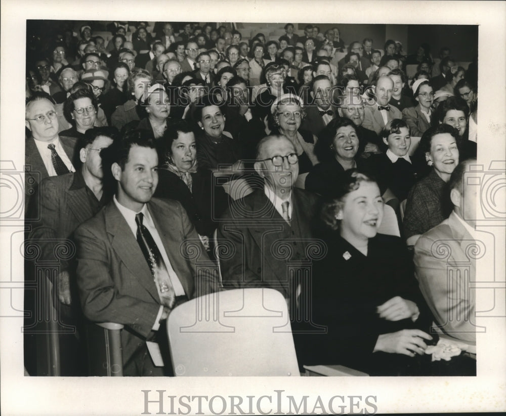 1955 Press Photo Crowd shot at diabetes forum - noa88607