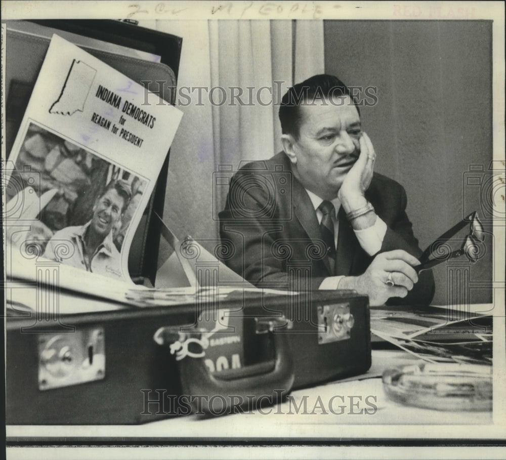 1967 Press Photo Walter J. Dilbeck, Jr. Campaigns for Ronald Reagan - noa88628