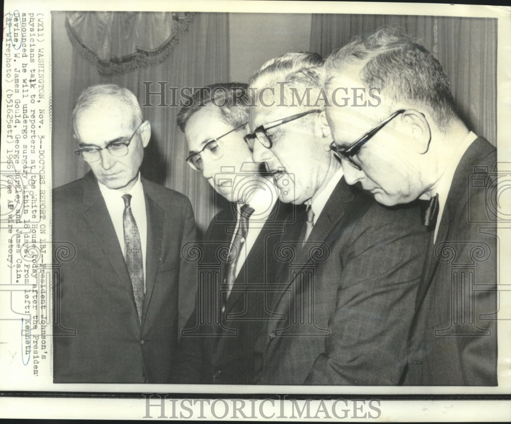 1966 Press Photo President Johnson&#39;s Doctors- Historic Images