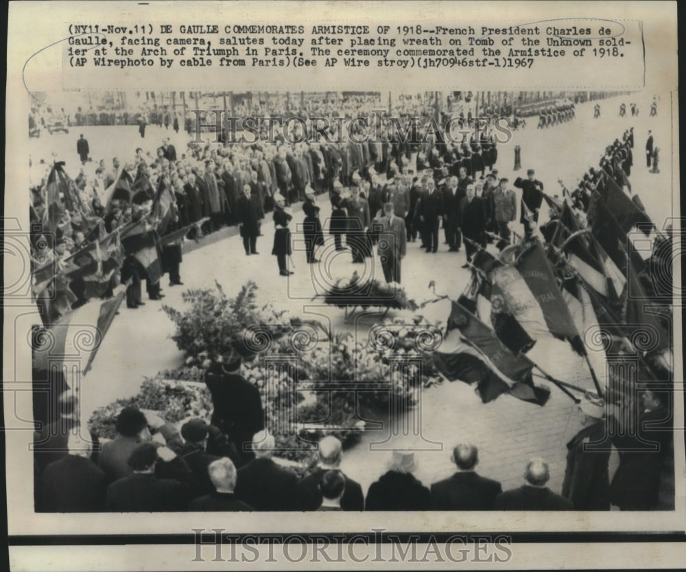 1967 Press Photo French President Charles de Gaulle, Tomb of the Unknown Soldier