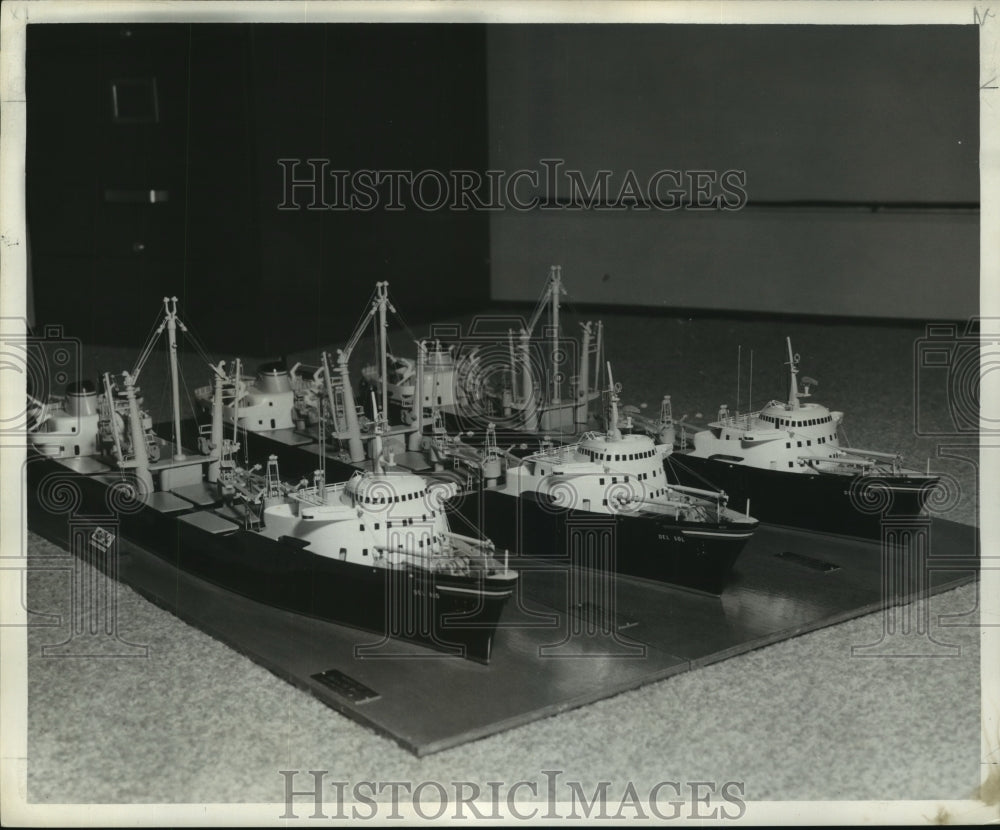 1962 Press Photo Mississippi Shipping Company&#39;s new Cargo Ship/Models - Historic Images