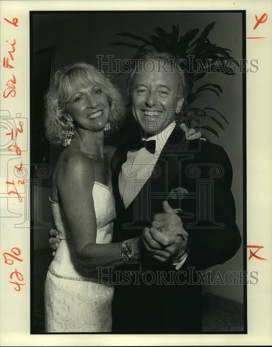 1990 Press Photo Susan Kappelman & Jules Deutsch at gala in Meadowcrest, Herbert- Historic Images