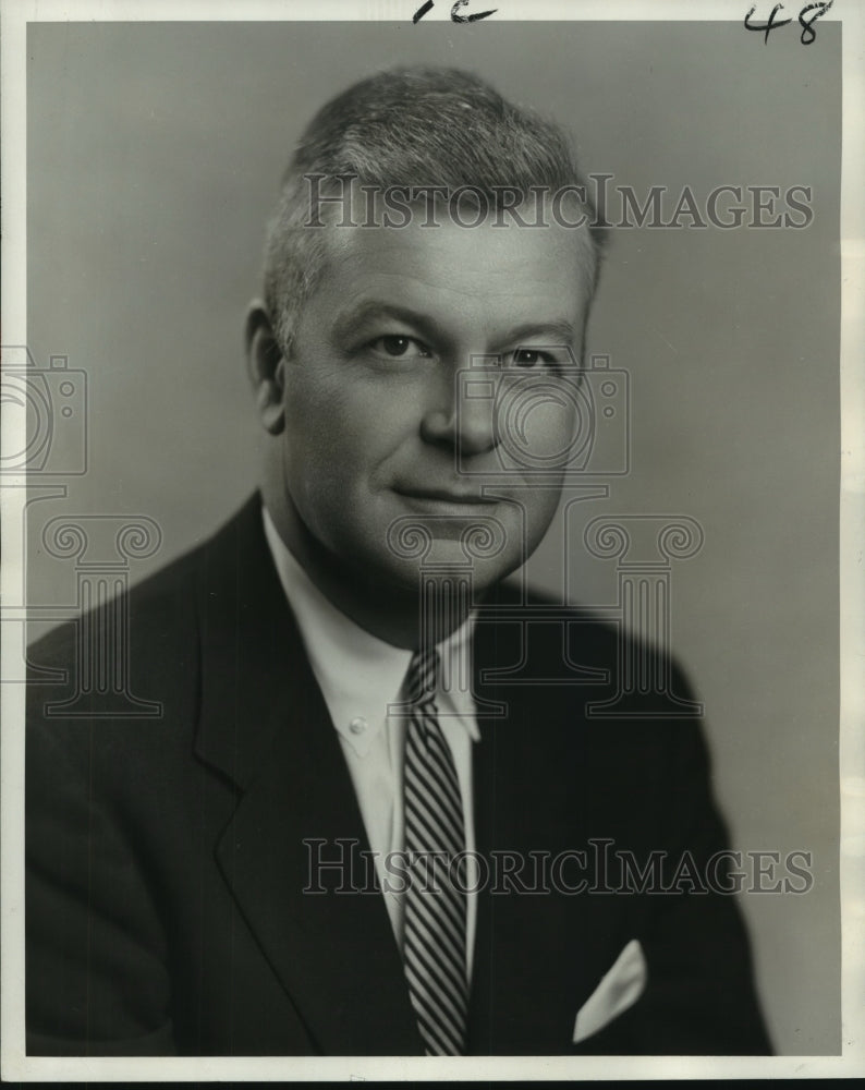 1969 Press Photo Philip H. Des Marais, U.S. Department of Health, Education - Historic Images