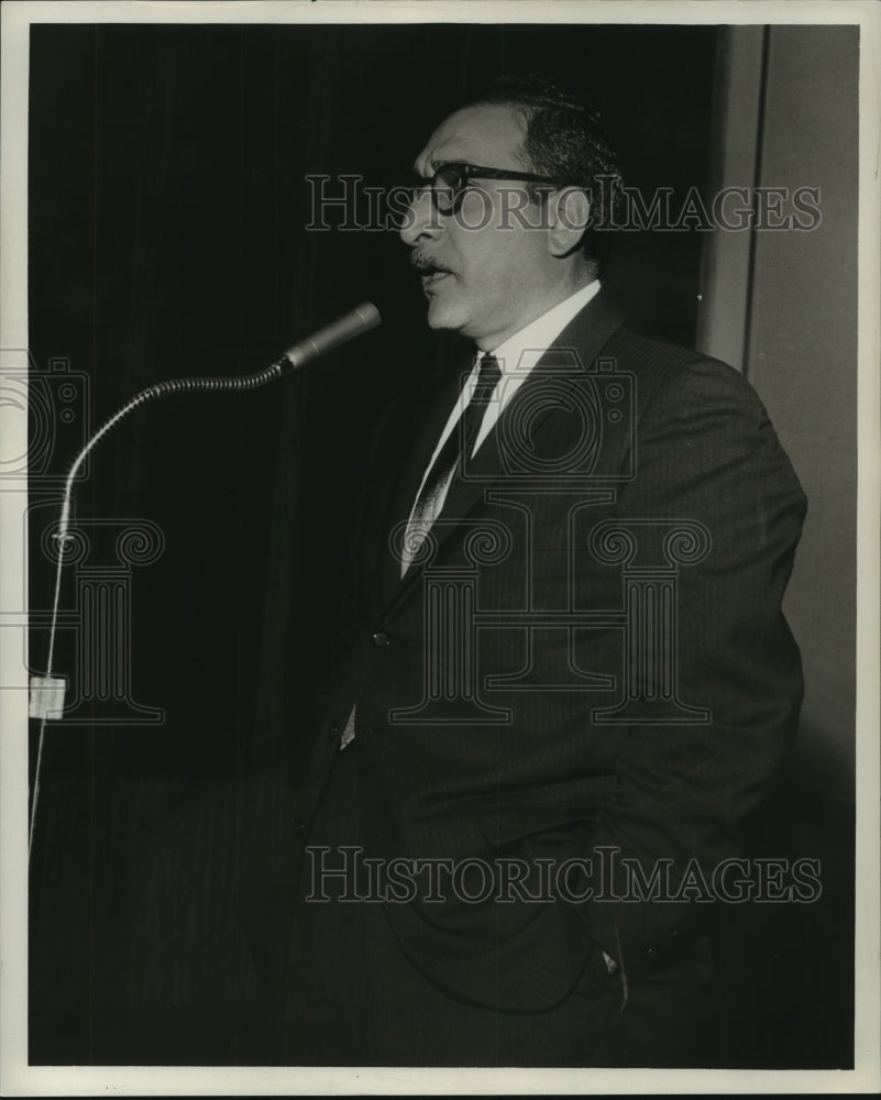 1960 Press Photo Chas. J. D&#39;Geralmo, Manager of the French Market Corp.