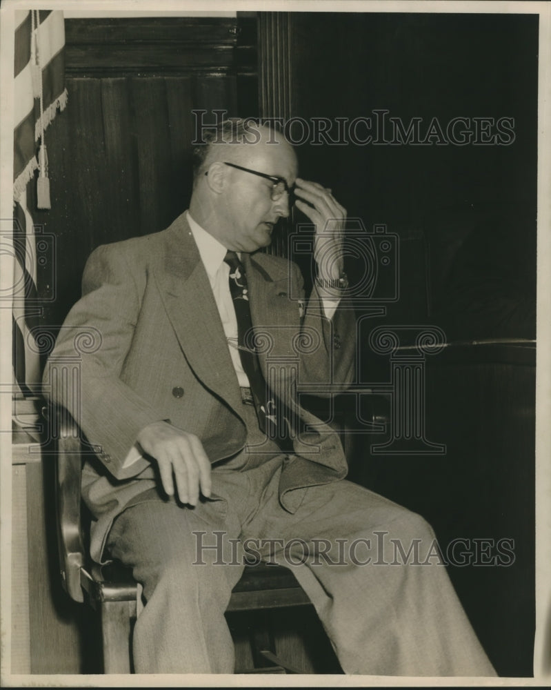  Press Photo Lt. Louis Dumaine at Trial- Historic Images