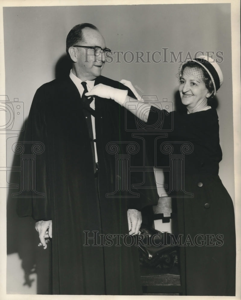 Load image into Gallery viewer, 1959 Press Photo Clarence Dowling &amp; Mrs. Dowling- Swear-in as Civil Court Judge
