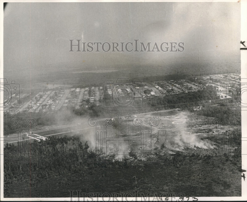 Load image into Gallery viewer, 1963 Press Photo Smouldering City Dump one of smog contributors in Gentilly Area

