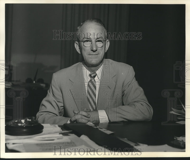 Load image into Gallery viewer, 1969 Press Photo Francis C. Doyle Seated at Desk - noa91760
