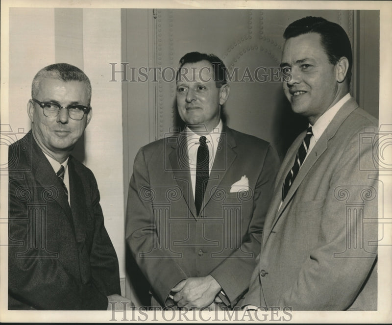 Load image into Gallery viewer, 1959 Press Photo Members of Air Transport Association of America - noa91967

