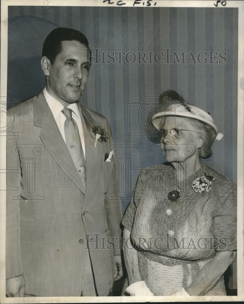 1954 Press Photo Mary Ducols Honored by New Orleans Lodge of the Elks