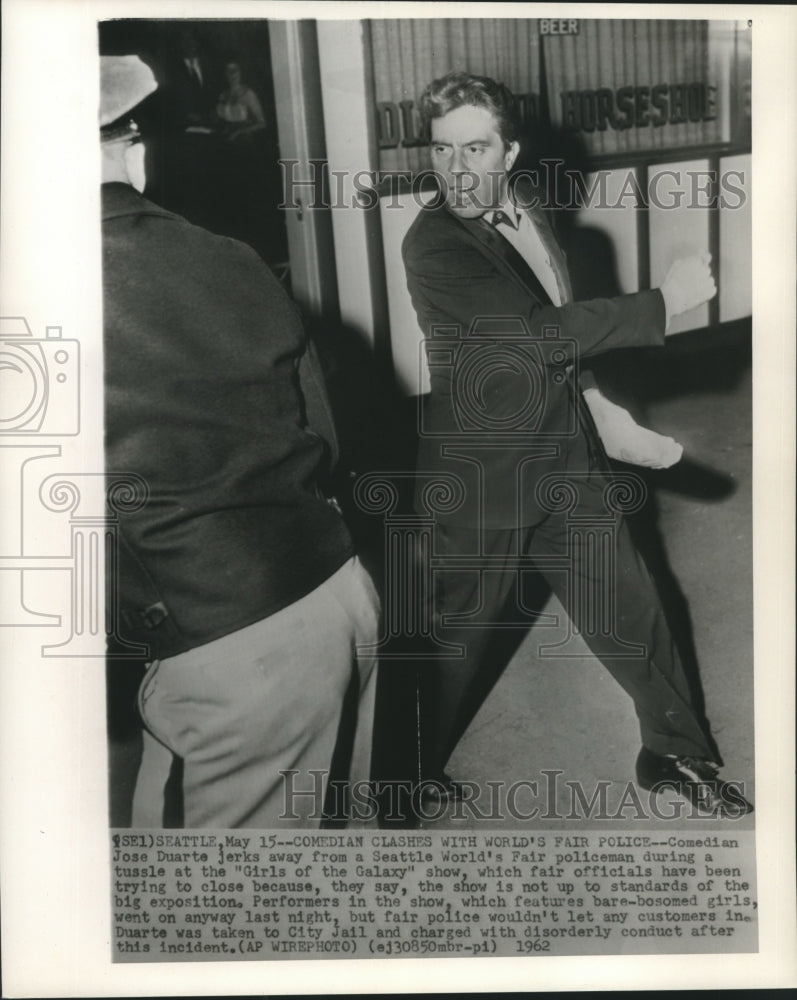 1962 Press Photo Comedian Jose Duarte at &quot;Girls of the Galaxy&quot; Show- Historic Images