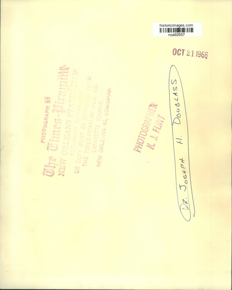 1968 Press Photo Dr. Joseph H. Douglass, New Orleans - noa92657