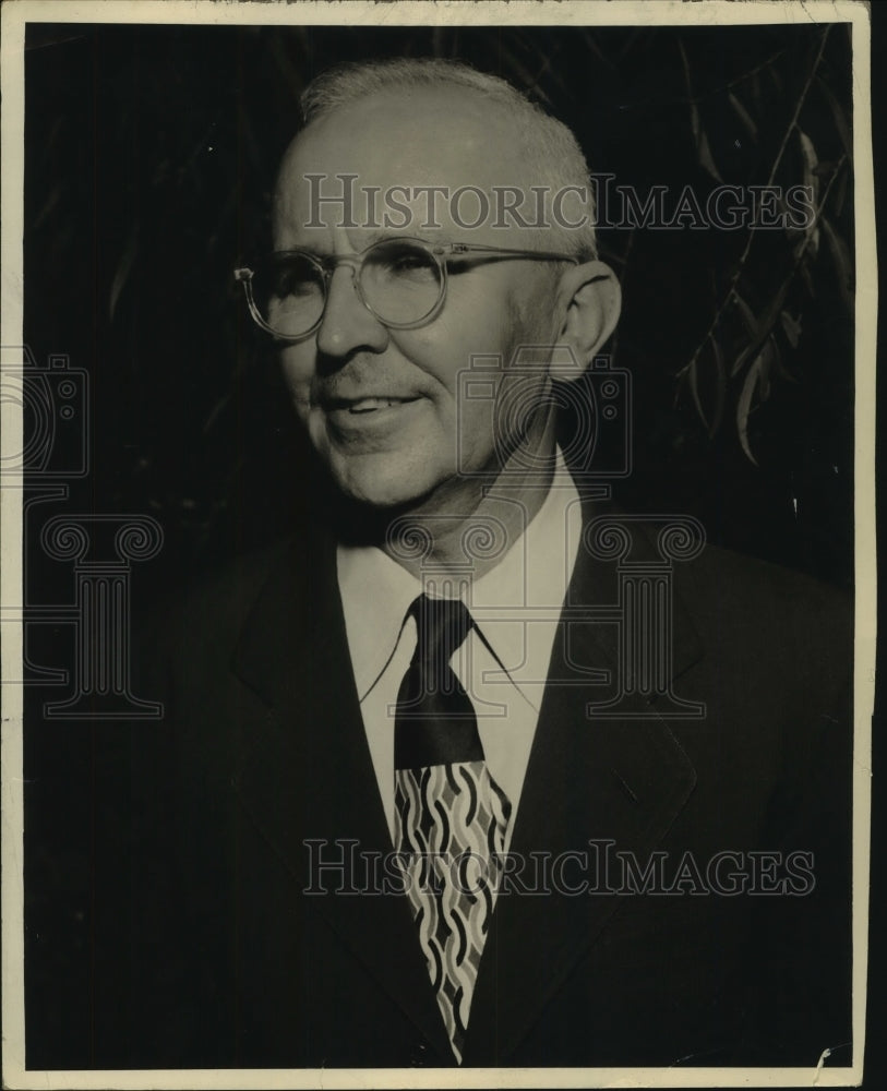 1950 Press Photo W.E. Douglas, businessman - noa92665