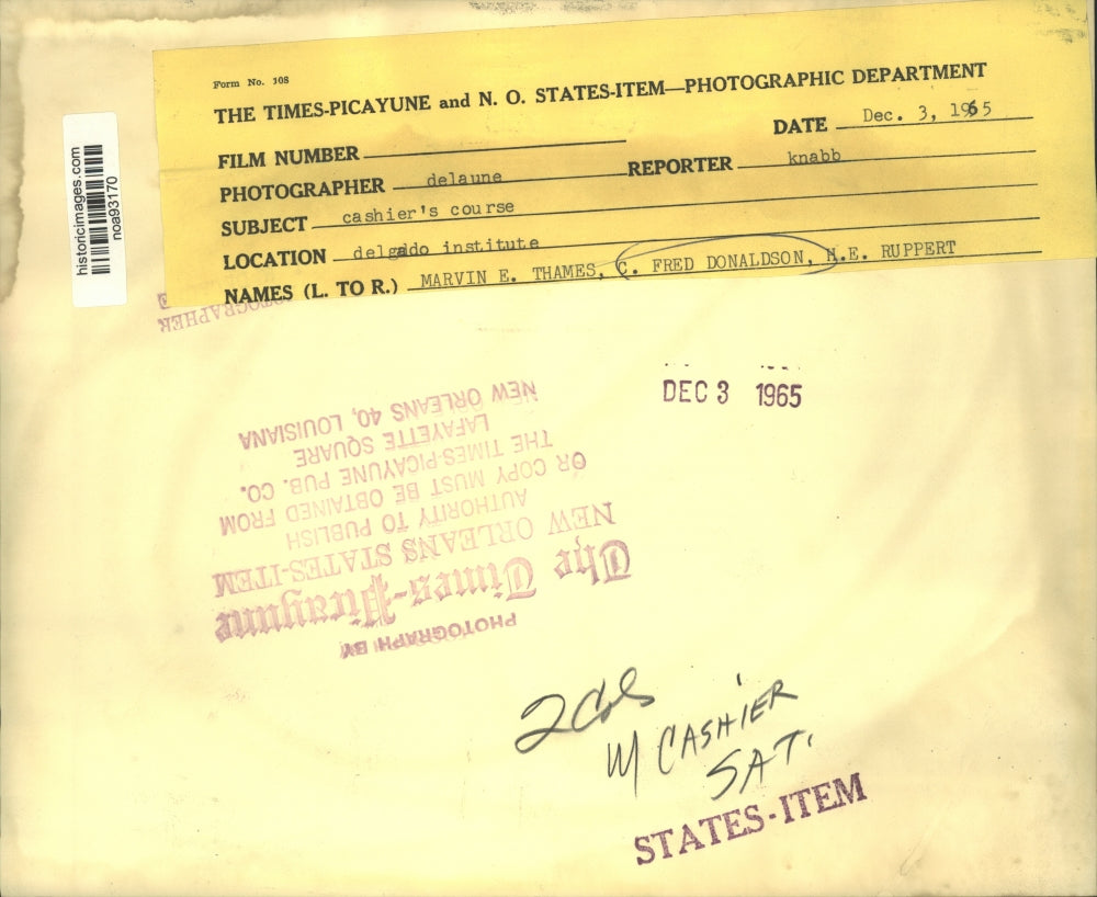 1965 Press Photo Graduates of Cashier's Course Delgado Institute - noa93170