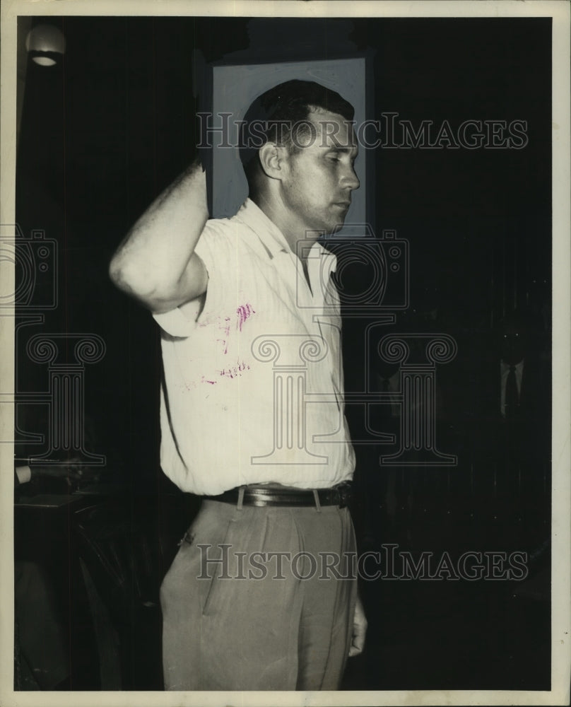 1953 Press Photo Arthur Dubea, P.O.E.- Historic Images