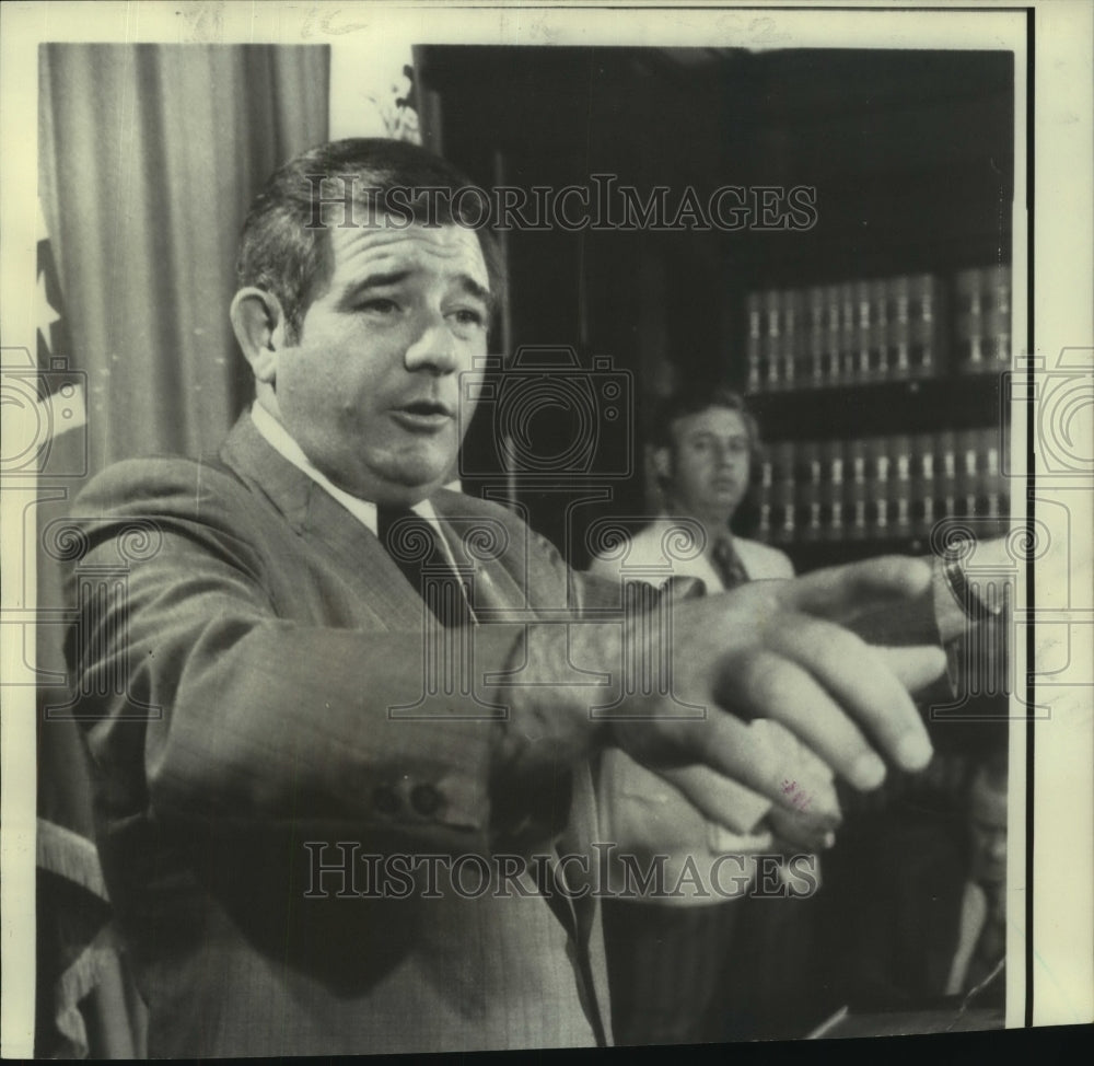 1972 Press Photo Captain E.C. Dothard shot by gunfire that felled Gov. Wallace.